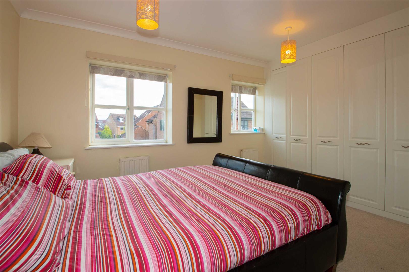 4 bed property in Brantwood Close, Milton Keynes